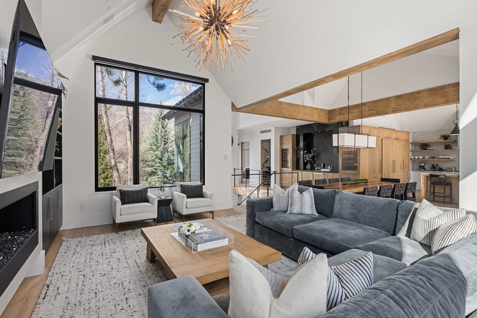 Aspen, Colorado, Stati Uniti — Casa con 5 camere e vasca idromassaggio 3