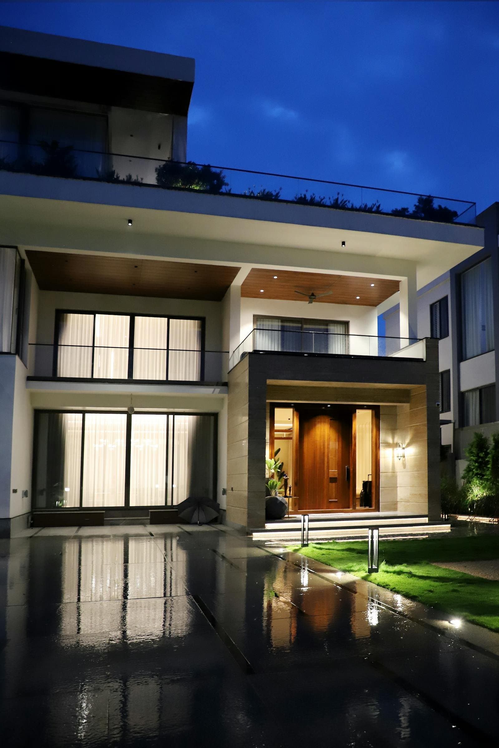 Digital Twin Technology in Luxury Co-Ownership: How Virtual Property Replicas Are Reshaping Holiday Home Management in 2026