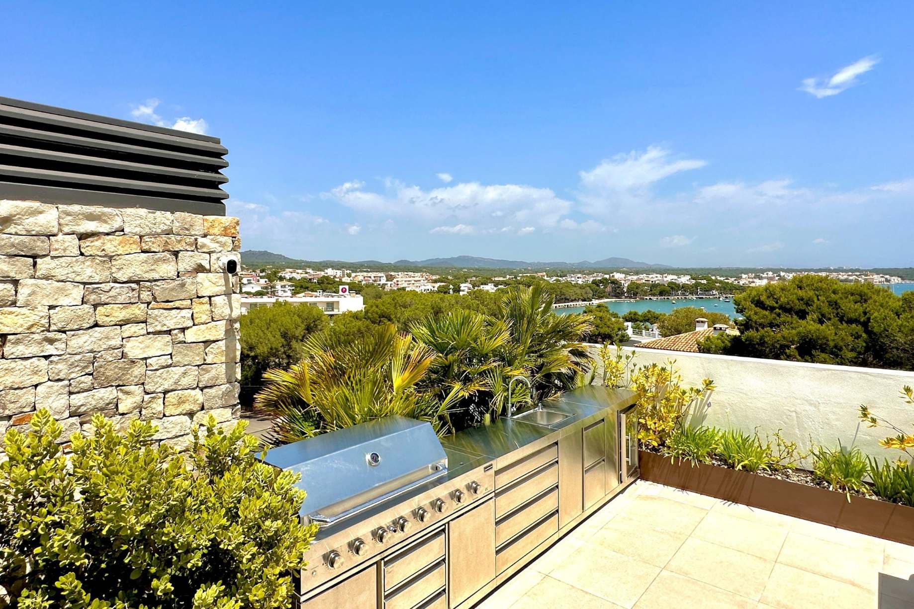 Portocolom, Mallorca, Spain — 2-Bed Penthouse With Pool — photo 3