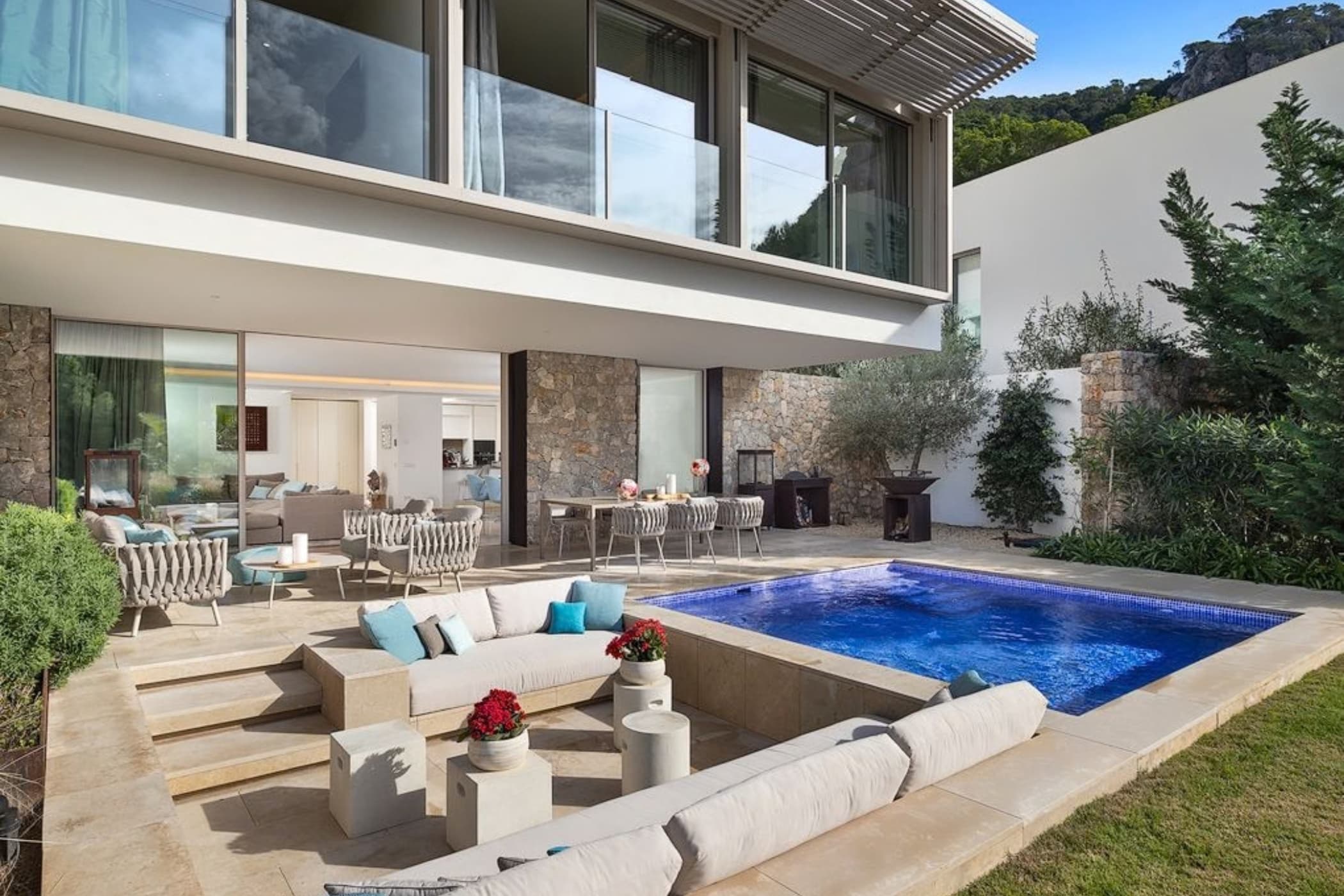 Port d’Andratx, Mallorca, Spain — 3-Bed Villa With Pool — photo 2