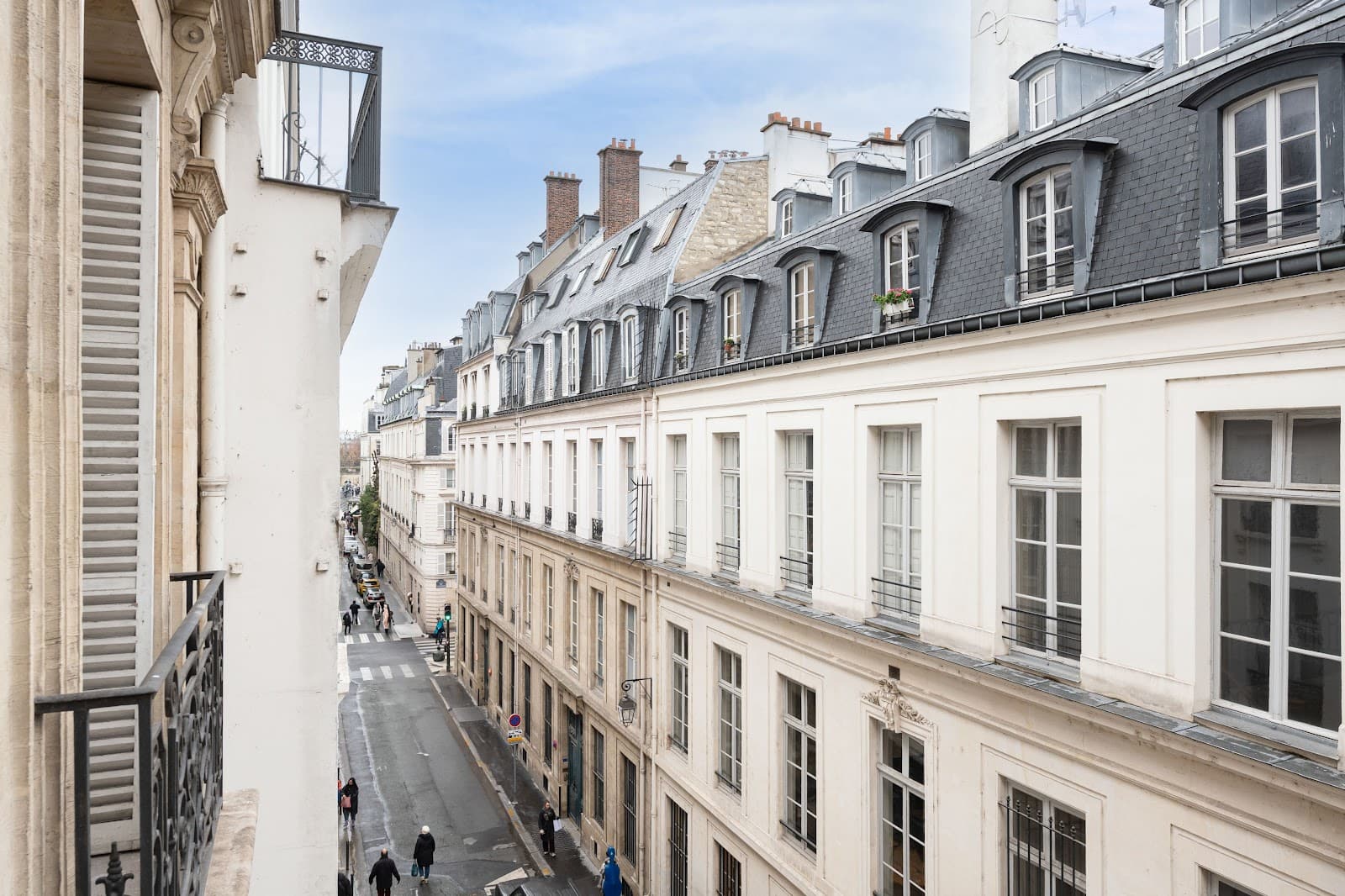 7th Arrondissement, Paris, France — 3-Bed Apartment 2