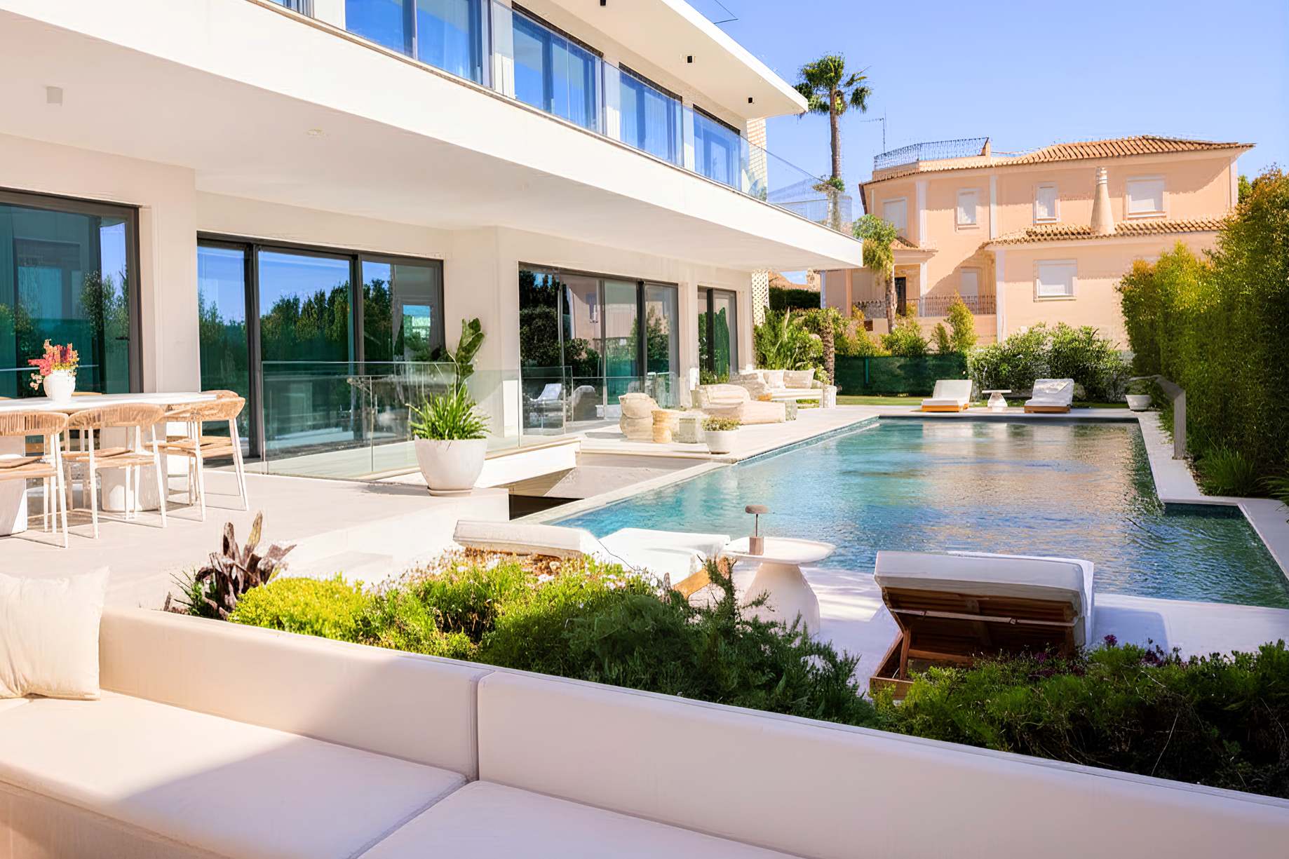 Albufeira, Algarve, Portugal — Villa avec 4 chambres, vue sur la mer et toit-terrasse