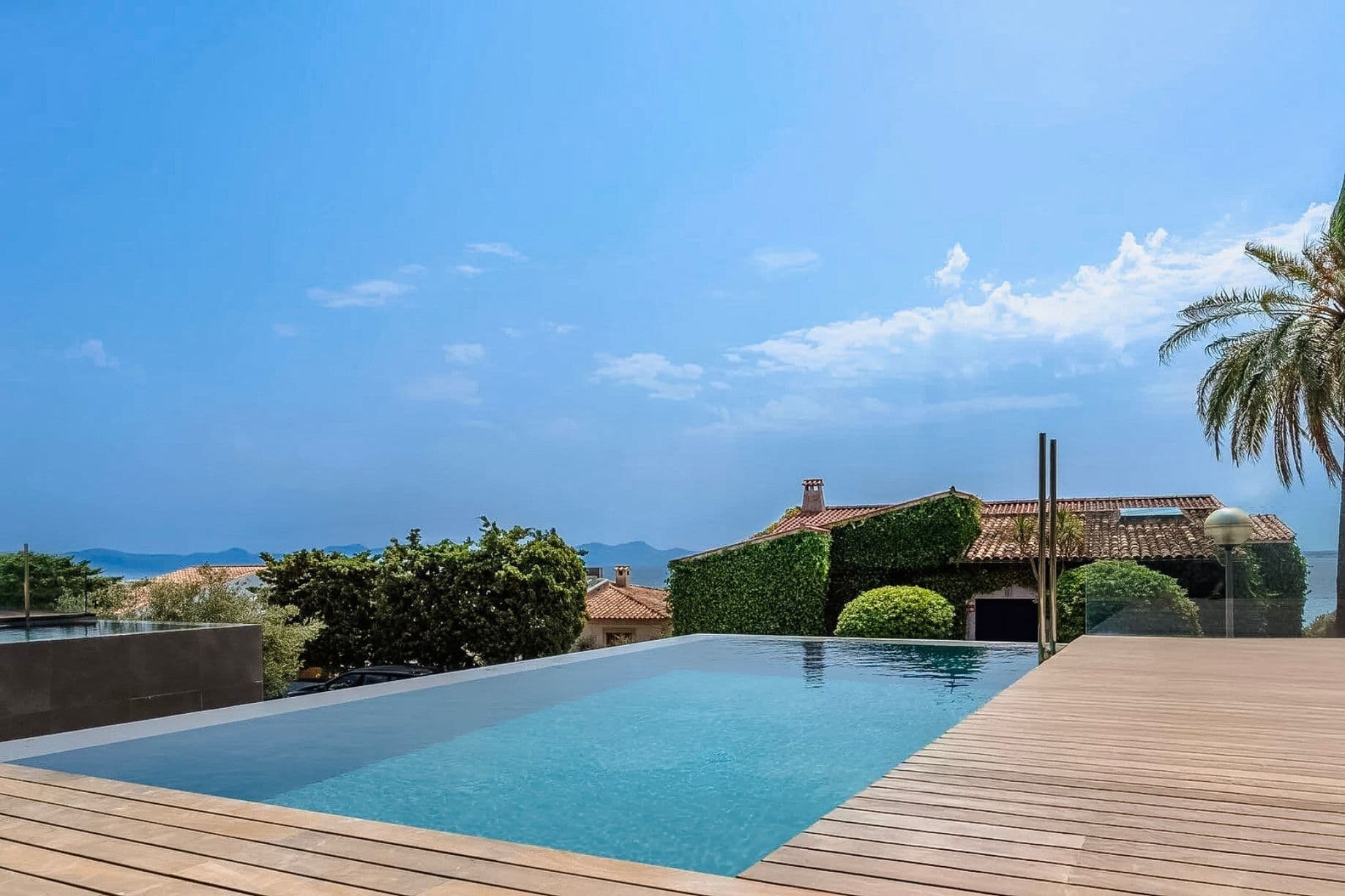 Alcanada, Majorque, Espagne — Villa neuve de 4 chambres avec vue mer et toit-terrasse 2