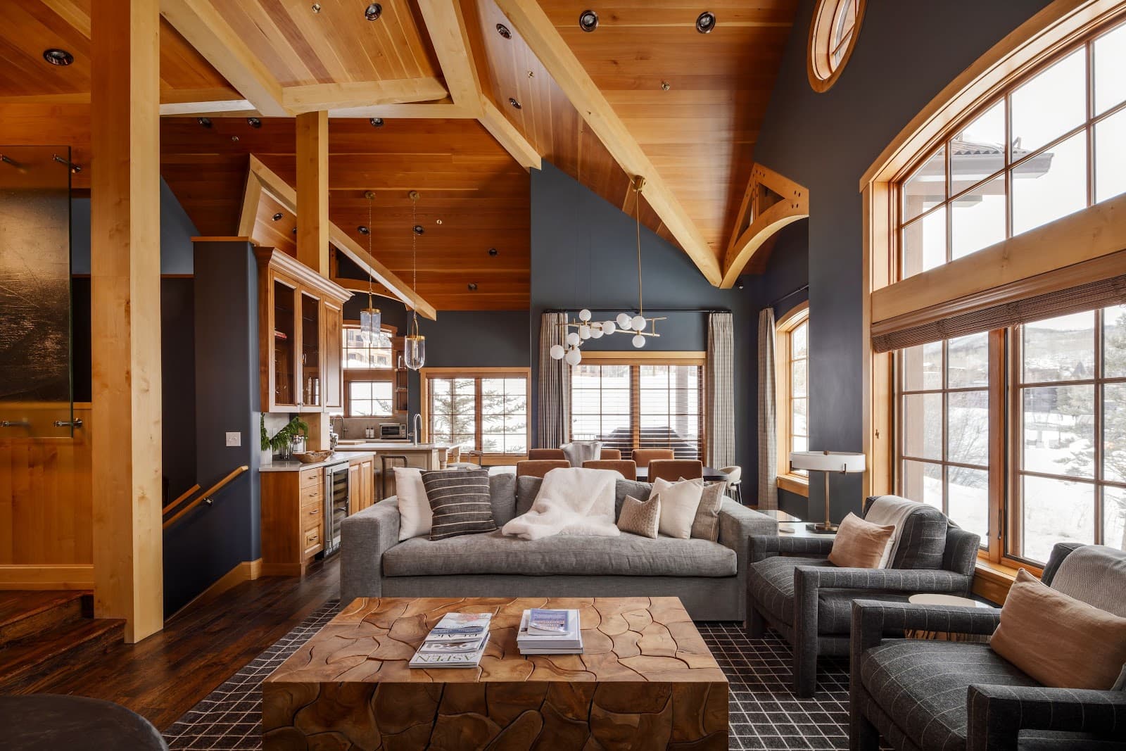 Aspen, Colorado, USA — 4-Bed House Ski-in/Ski-out 2