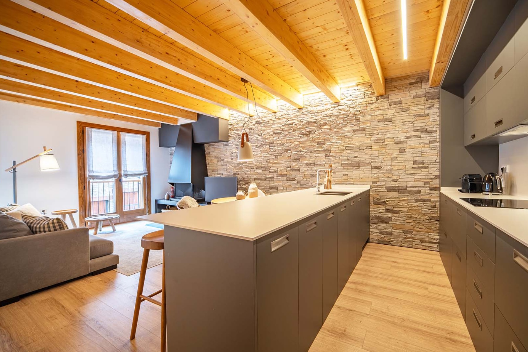 Baqueira, Espagne — Chalet avec 4 chambres et cheminée 3