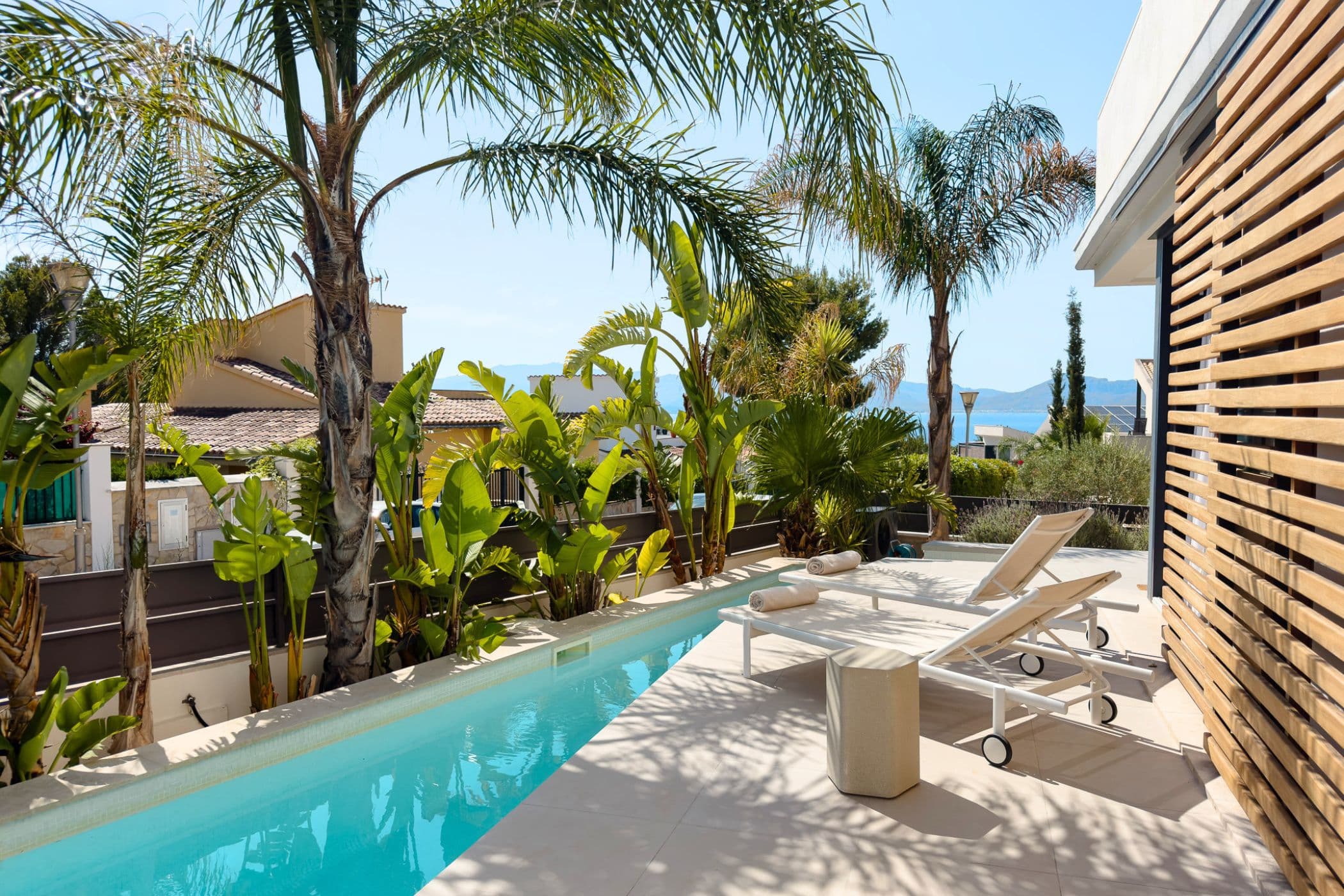 Bonaire, Majorque, Espagne — Villa 3 Chambres avec Vue Panoramique sur la Mer & Piscine 2