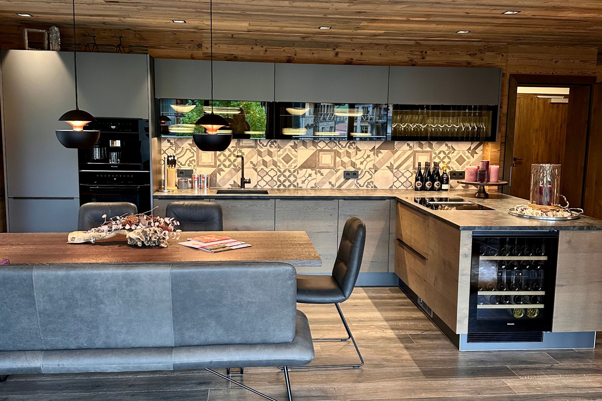 Bramberg am Wildkogel, Salzburg, Österreich — Terrassenwohnung mit 2 Schlafzimmern, Ski-in/Ski-out, Bergblick und Sauna — photo 3
