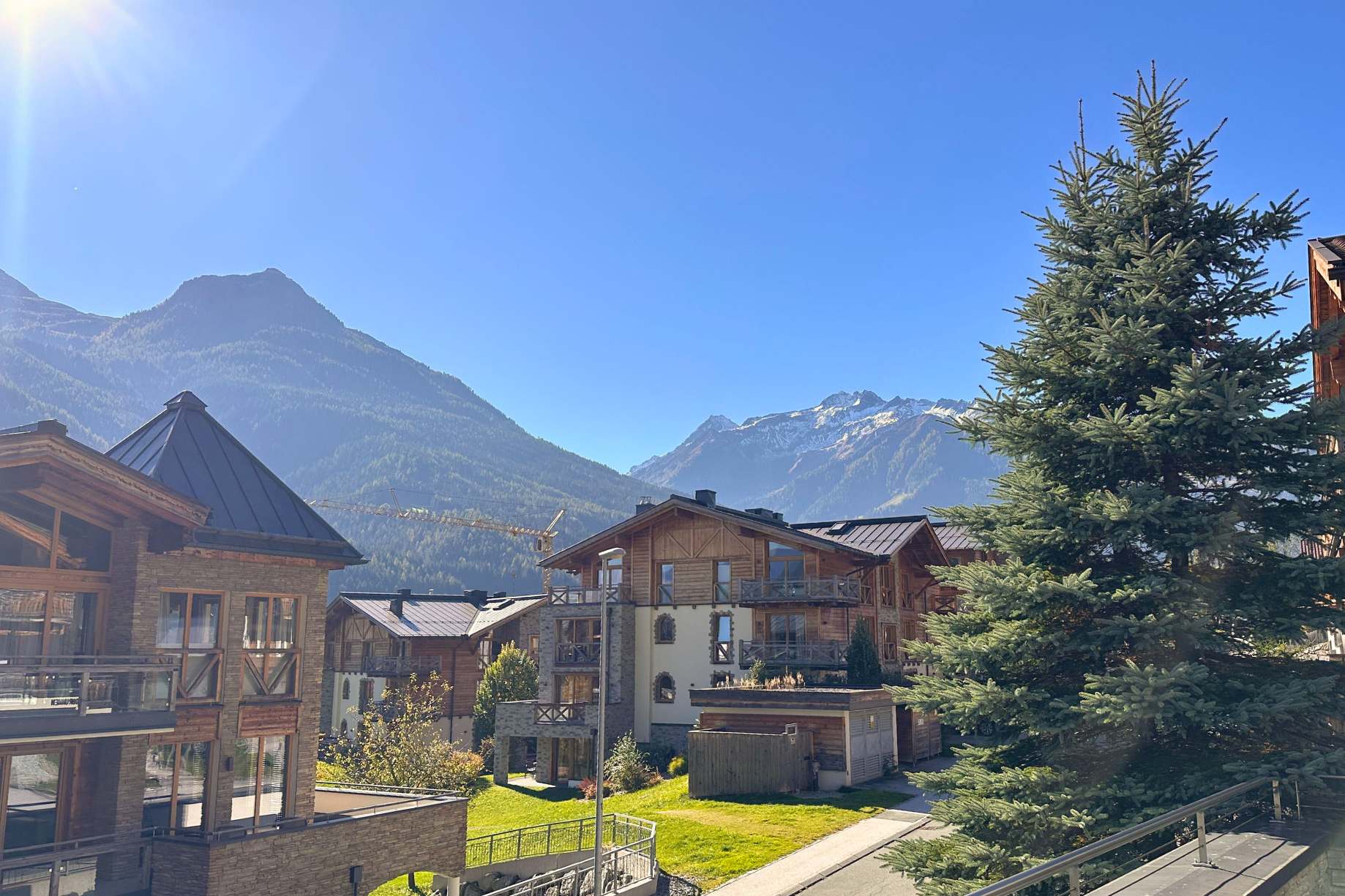 Bramberg am Wildkogel, Salzburg, Österreich — Terrassenwohnung mit 2 Schlafzimmern, Ski-in/Ski-out, Bergblick und Sauna — photo 1