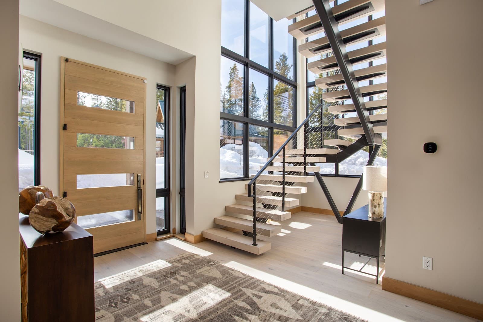 Breckenridge, Colorado, USA — 4-Bed House With Mountain Views 2