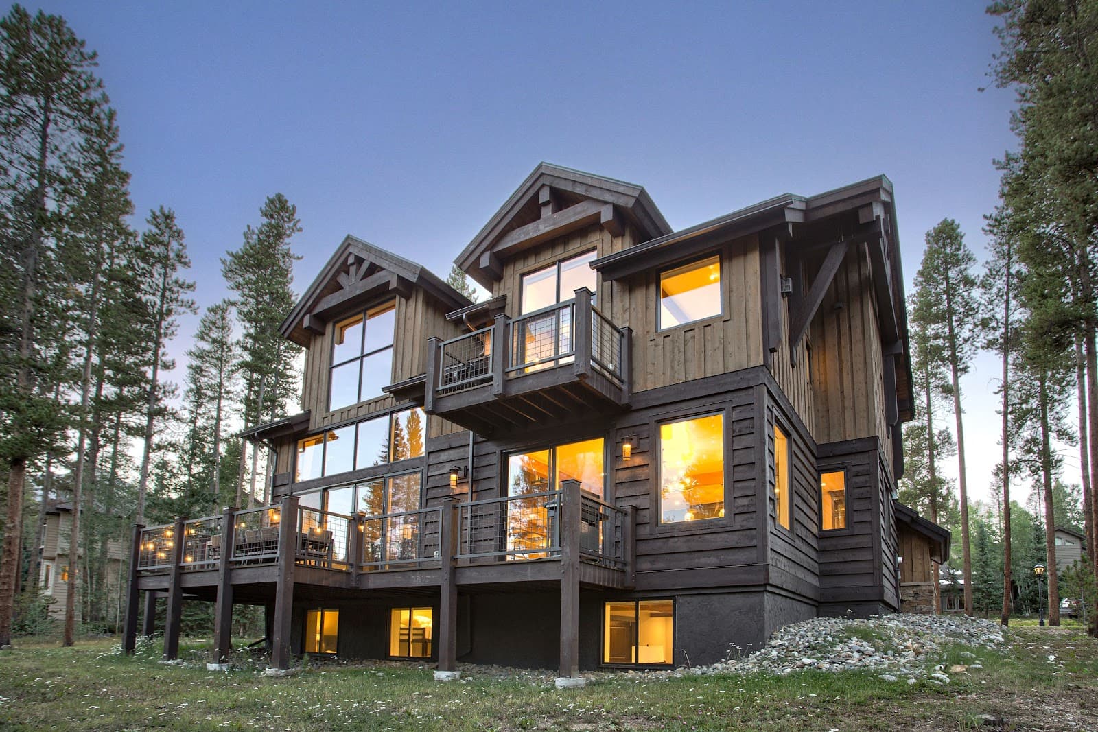 Breckenridge, Colorado, USA — 5-Bed House With Hot Tub 2