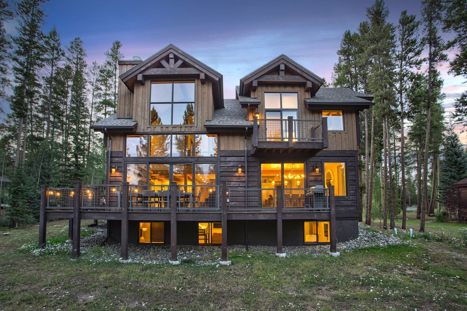 Breckenridge, Colorado, USA — 5-Bed House With Hot Tub 3