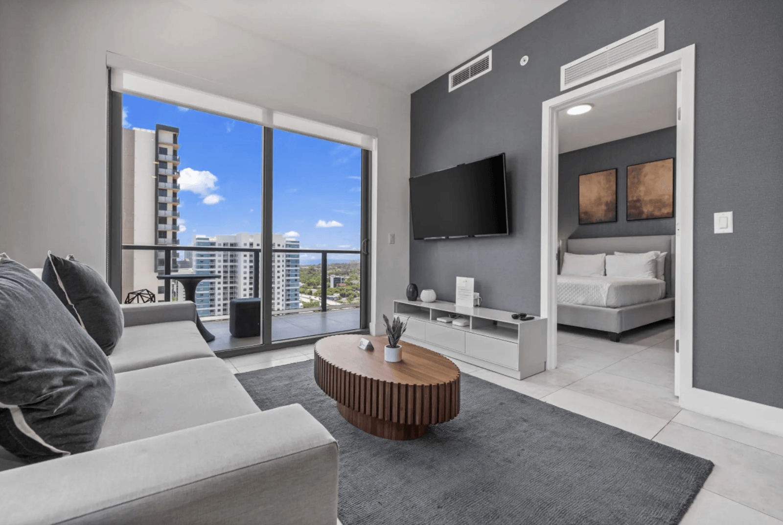 Miami, Florida, EE. UU. — Apartamento con 1 dormitorio y piscina — photo 3