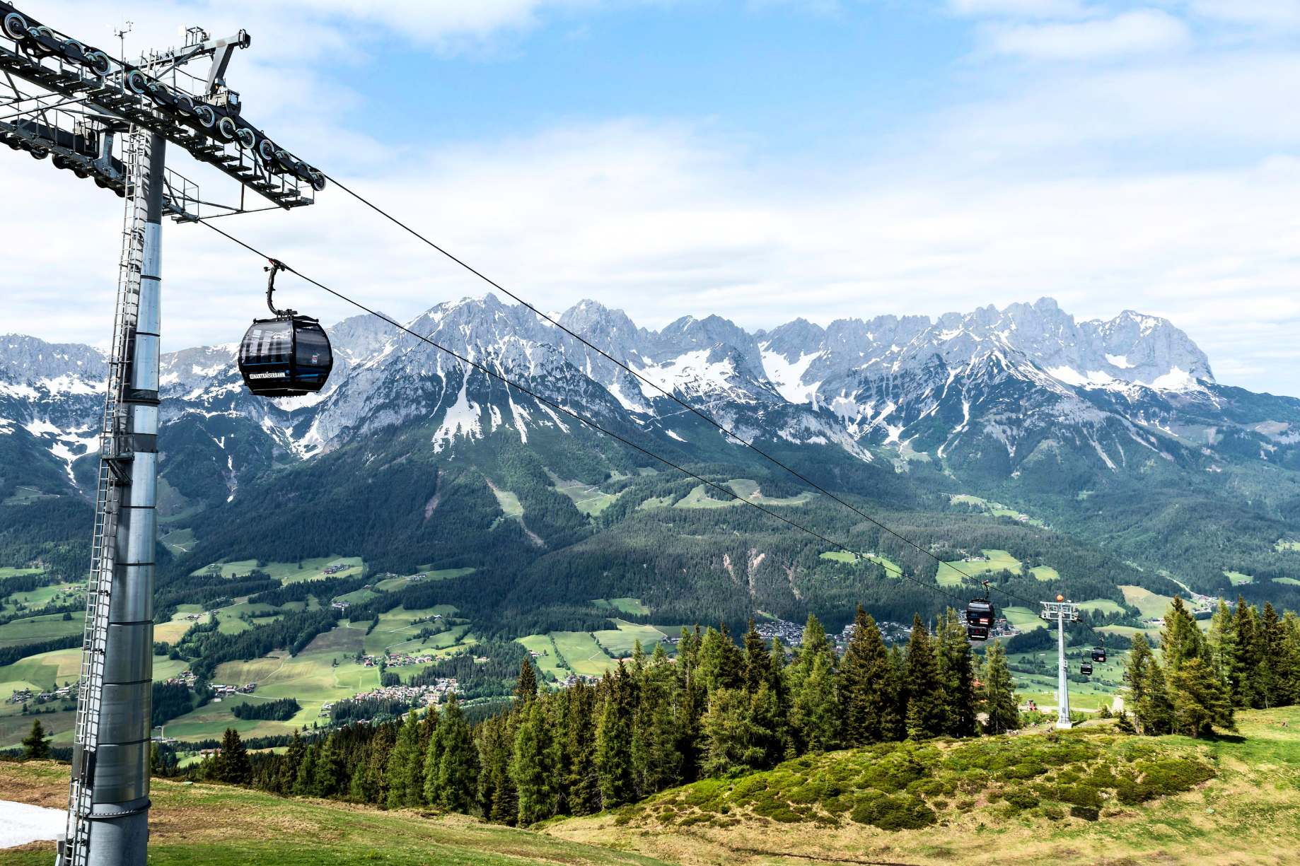 Brixen, Tirol, Österreich — Terrassenwohnung mit 2 Schlafzimmern, Bergblick und Sauna 3