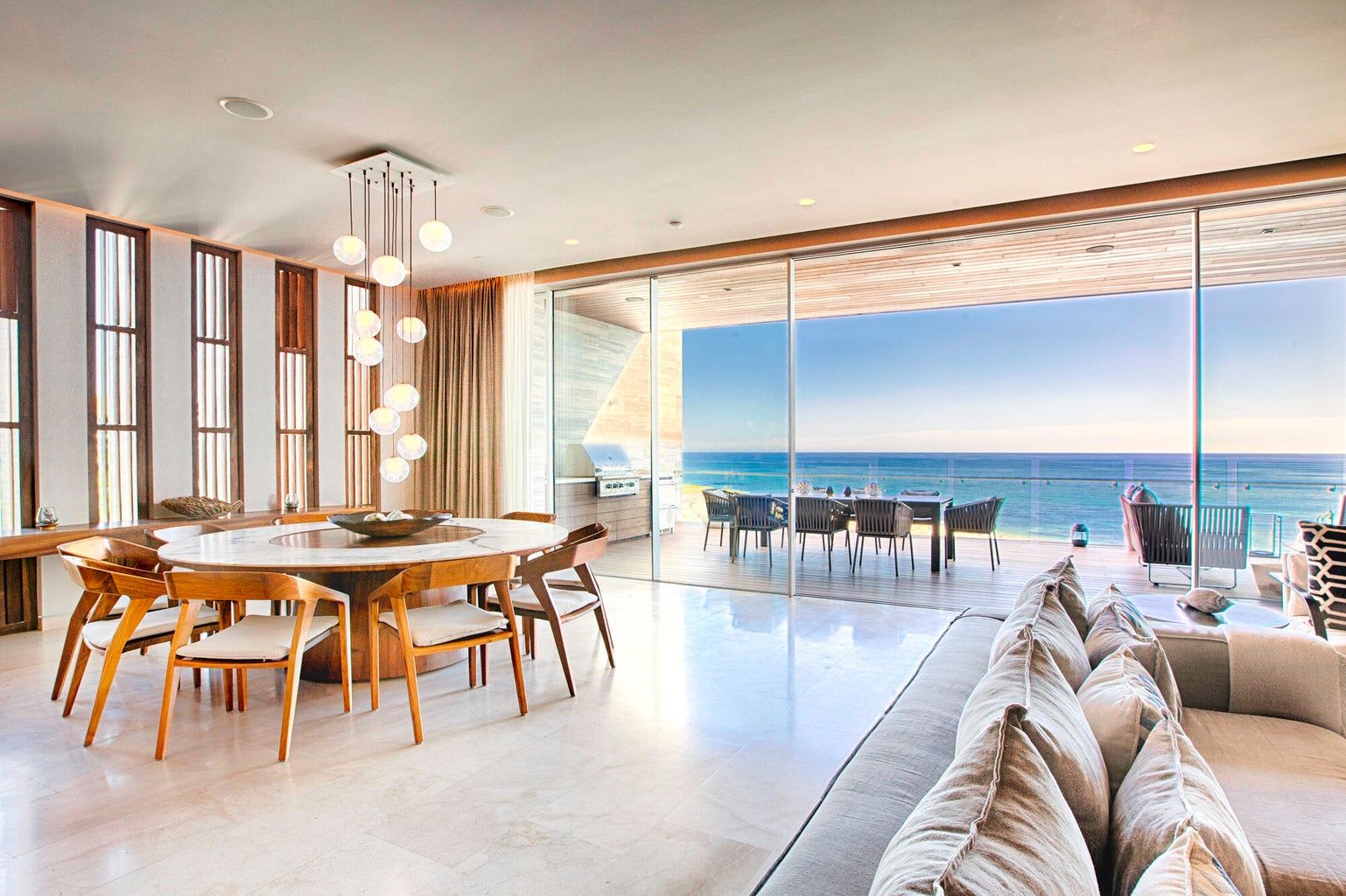 Cabo San Lucas, Mexique — Villa avec 3 chambres et piscine à débordement 1