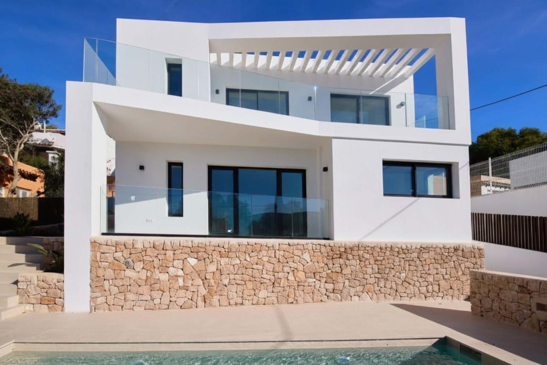 Cap Martinet, Ibiza, Espagne — Villa de 3 chambres avec vue mer et piscine chauffée 3