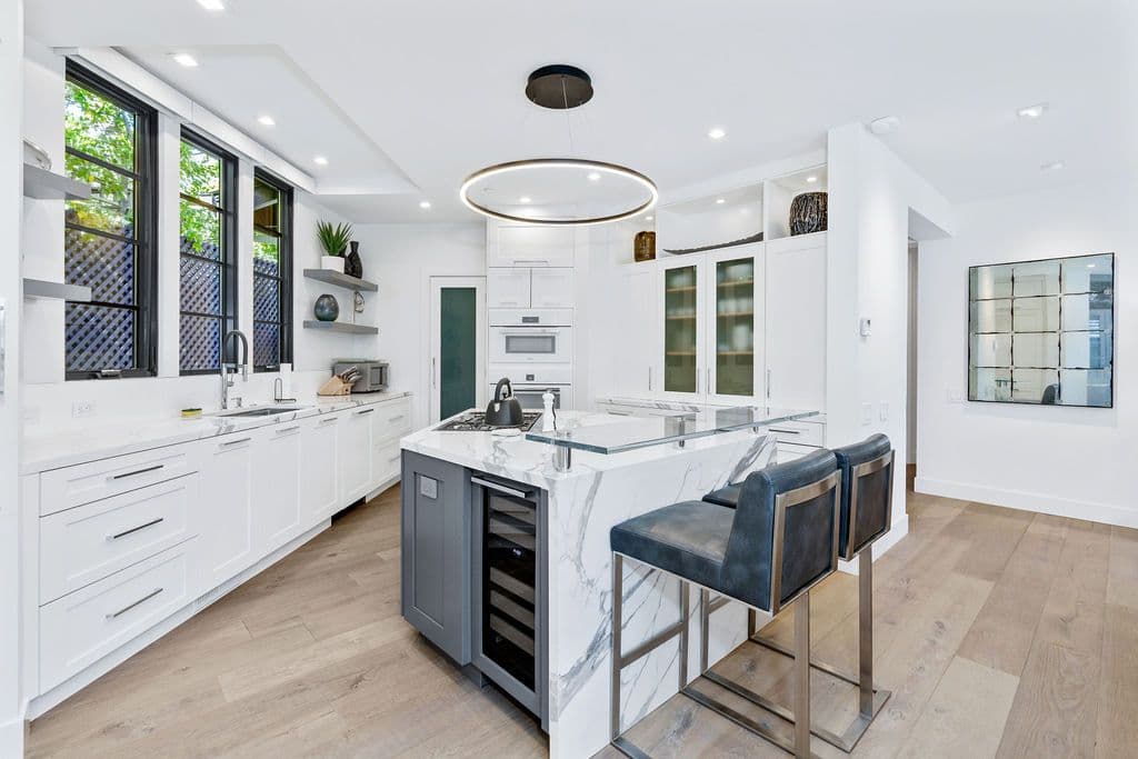 Carmel By The Sea, California, USA — 4-Bed House With Hot Tub 3