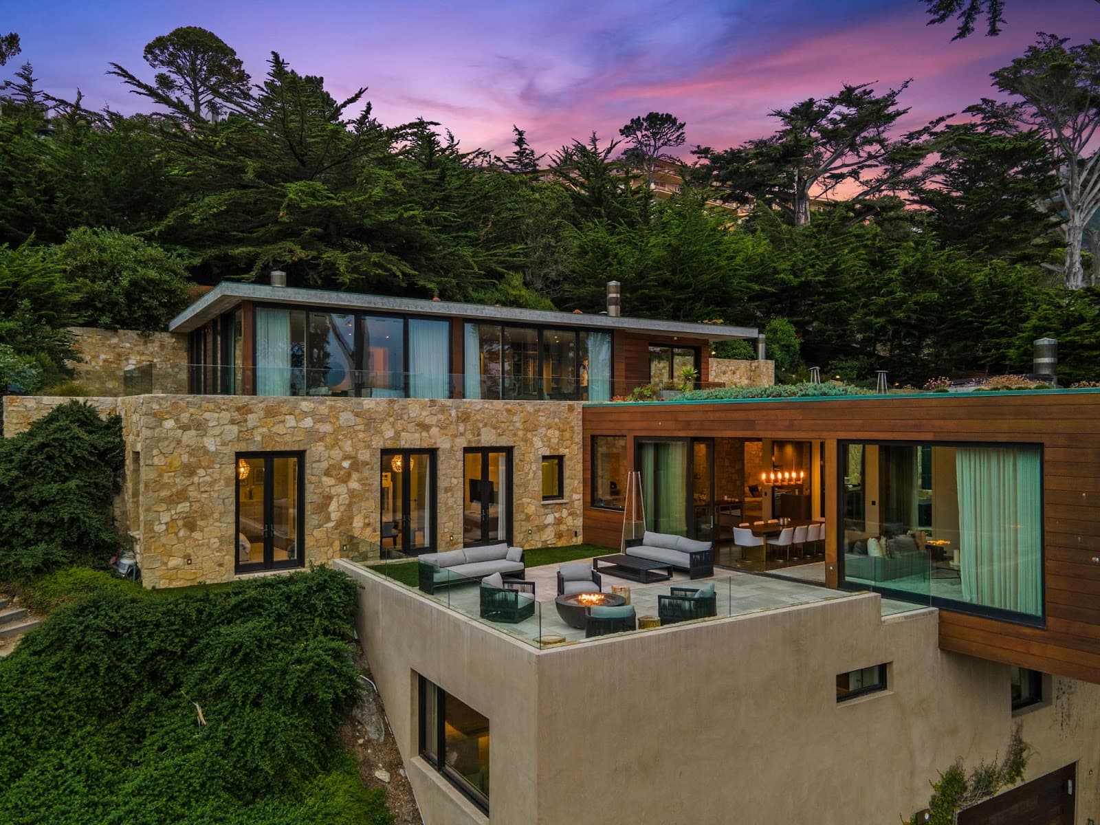 Carmel, California, USA — 5-Bed House With Infinity Pool 3