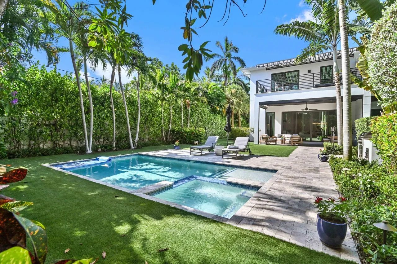 Delray Beach, Florida, USA — 3-Bed House With Pool — photo 3