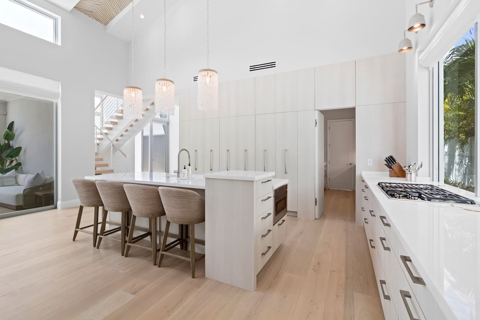 Delray Beach, Florida, USA — 5-Bed House With Beach Access 3