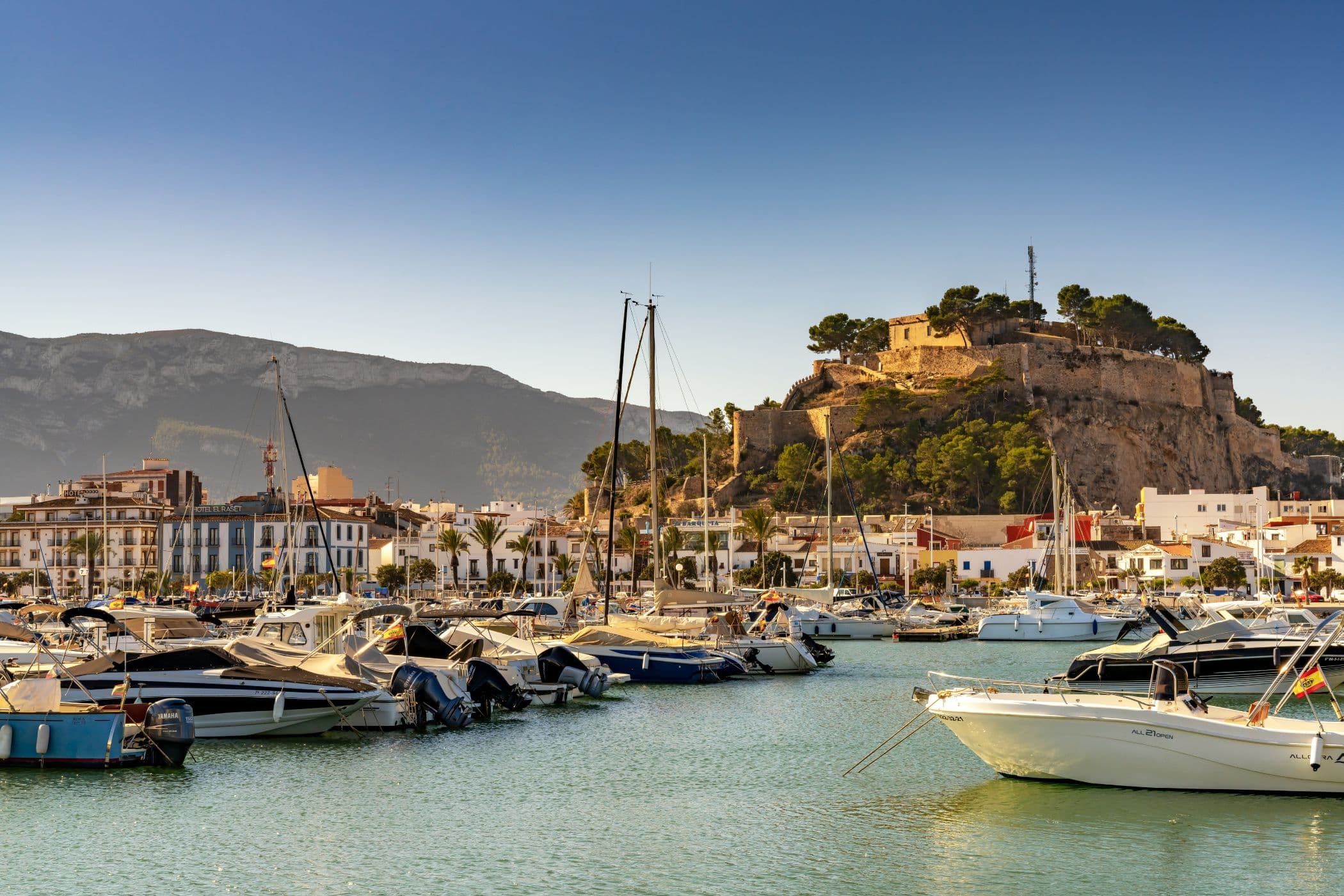 Dénia, Costa Blanca, Spain — 2-Bed Apartment With Beach Access 3