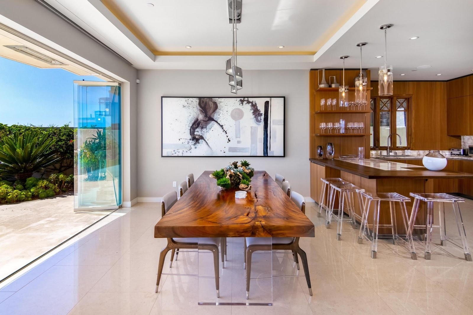 Encinitas, Californie, États-Unis — Maison avec 5 chambres et accès à la plage — photo 3