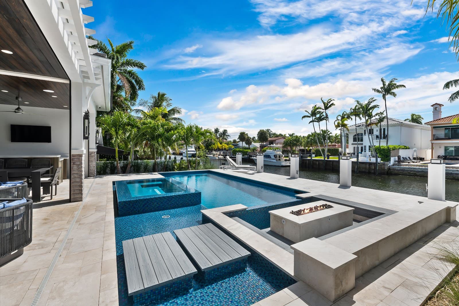 Fort Lauderdale, Florida, USA — 4-Bed House With Pool 3