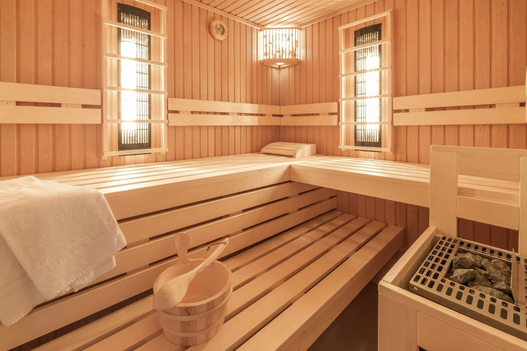 Glowe, Rügen, Germany — 3-Bed Apartment With Garden 3