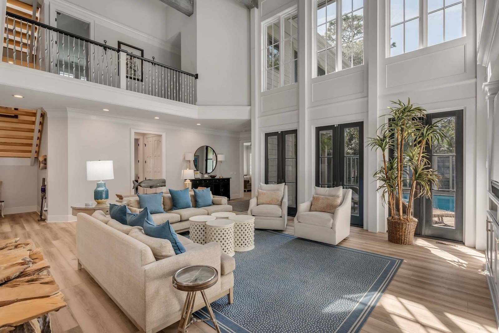 Hilton Head Island, South Carolina, USA — 7-Bed Estate With Beach Access