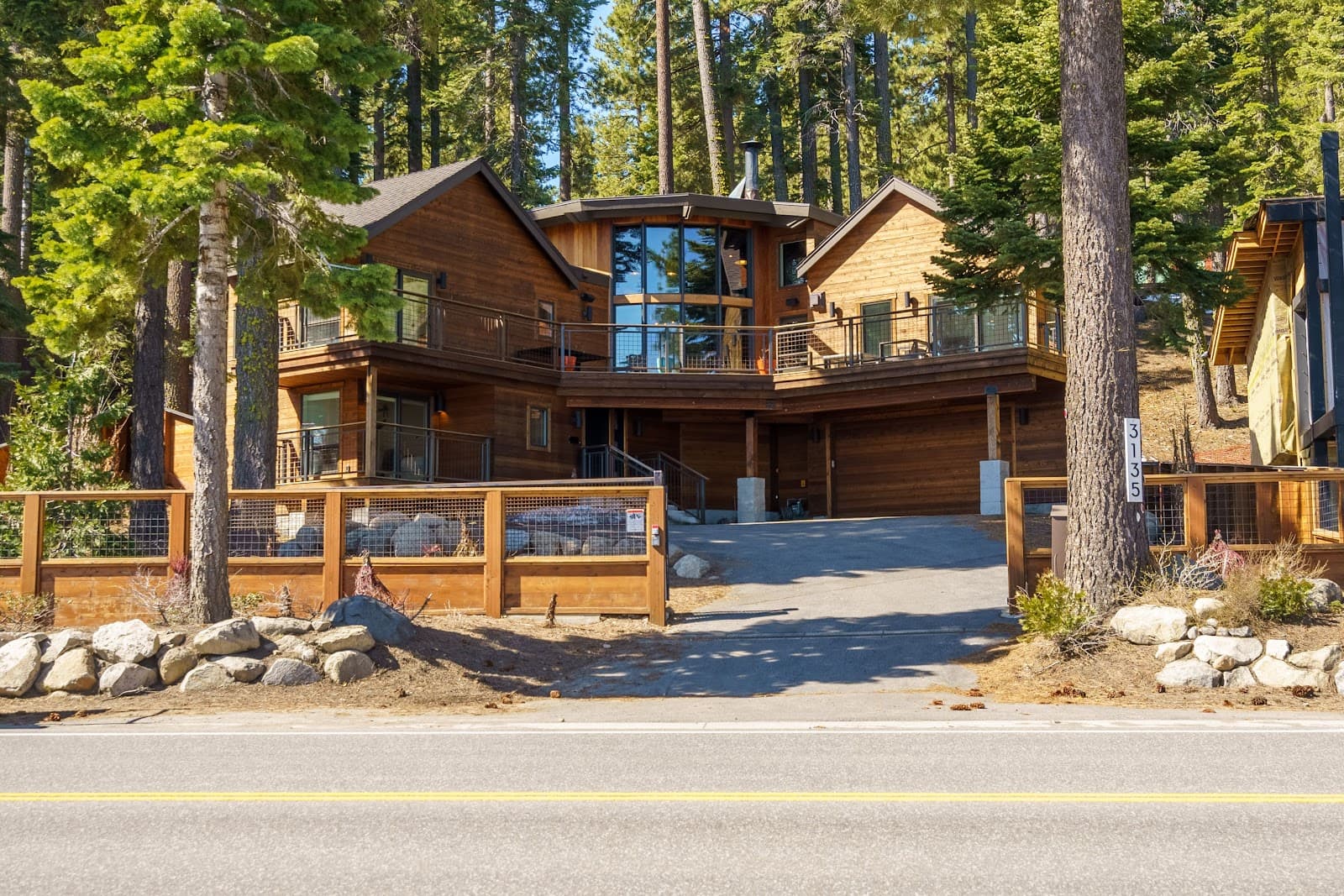 Homewood, California, USA — 3-Bed House