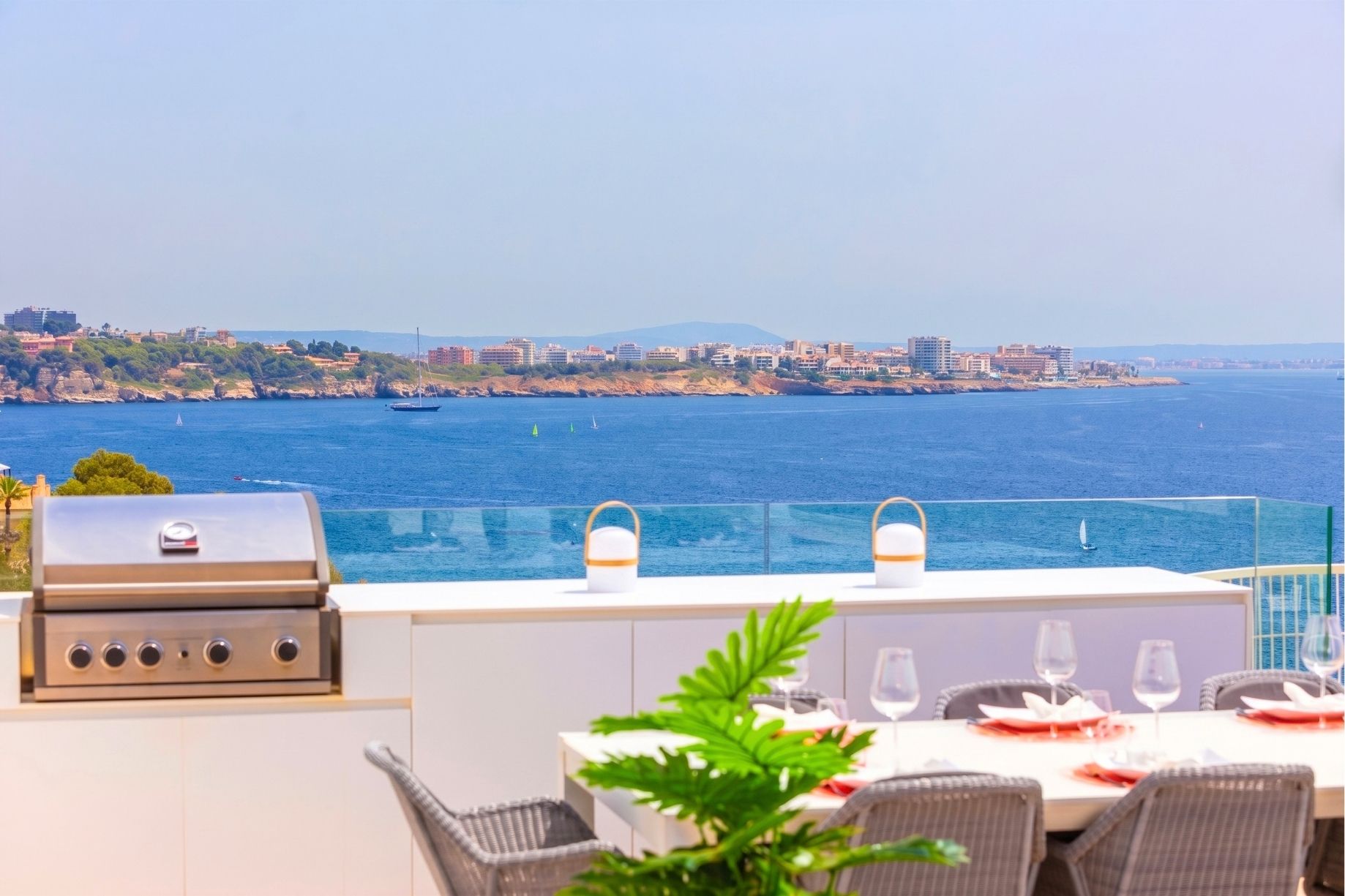 Illetes, Majorque, Espagne — Penthouse de 2 chambres avec vue panoramique sur la mer et toit-terrasse