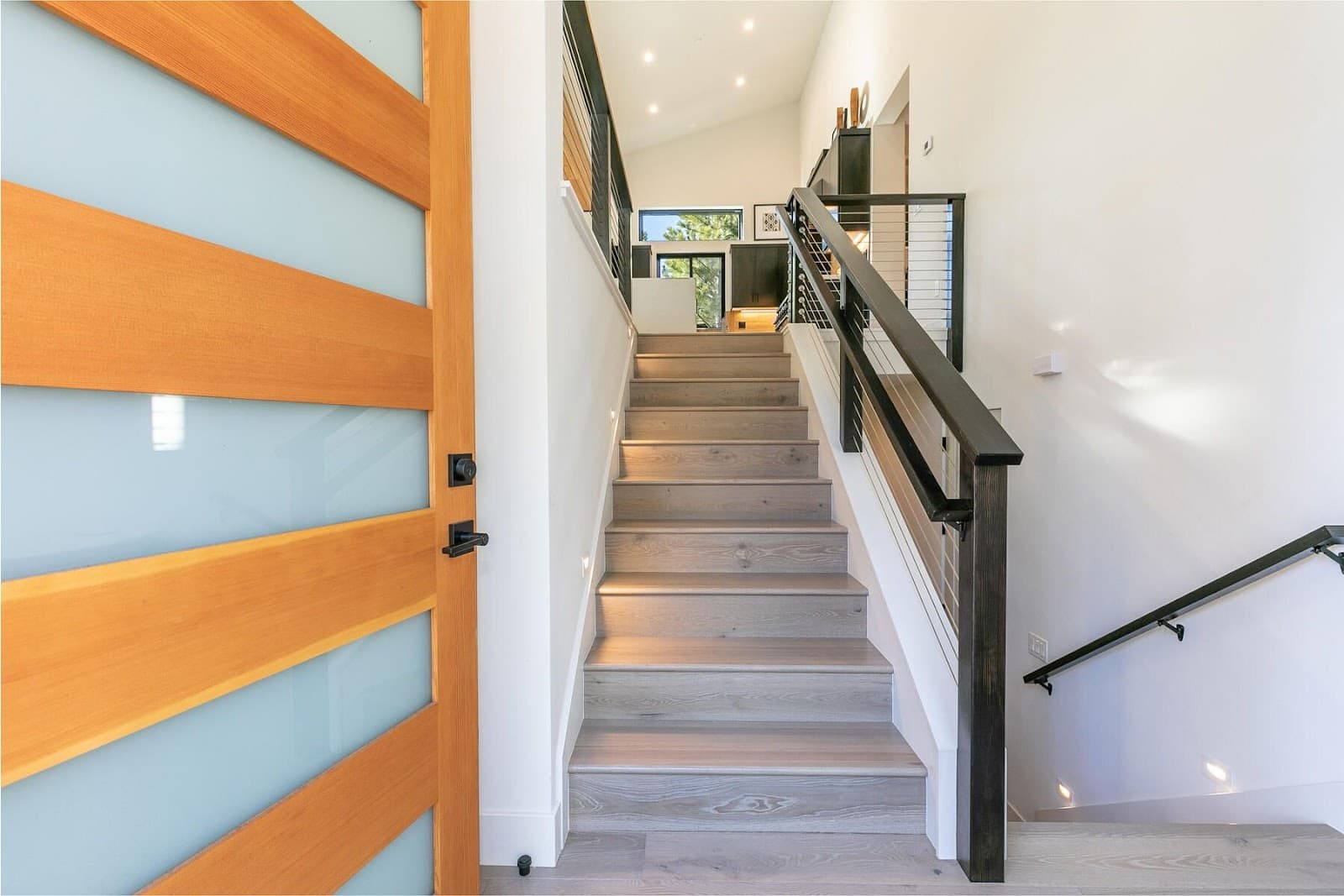 Incline Village, Nevada, USA — 4-Bed House With Hot Tub 3