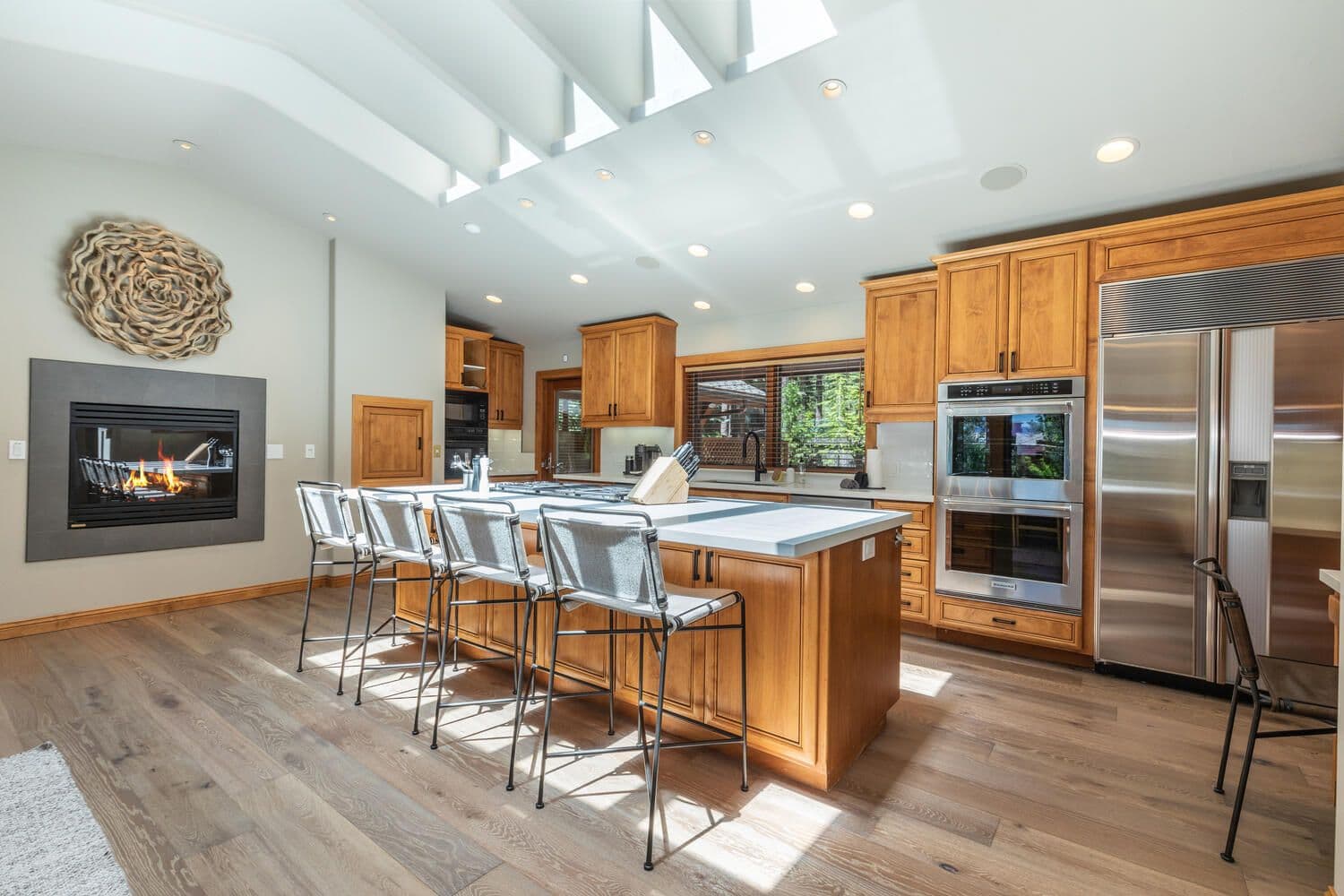 Incline Village, Nevada, USA — 5-Bed Estate With Hot Tub 3