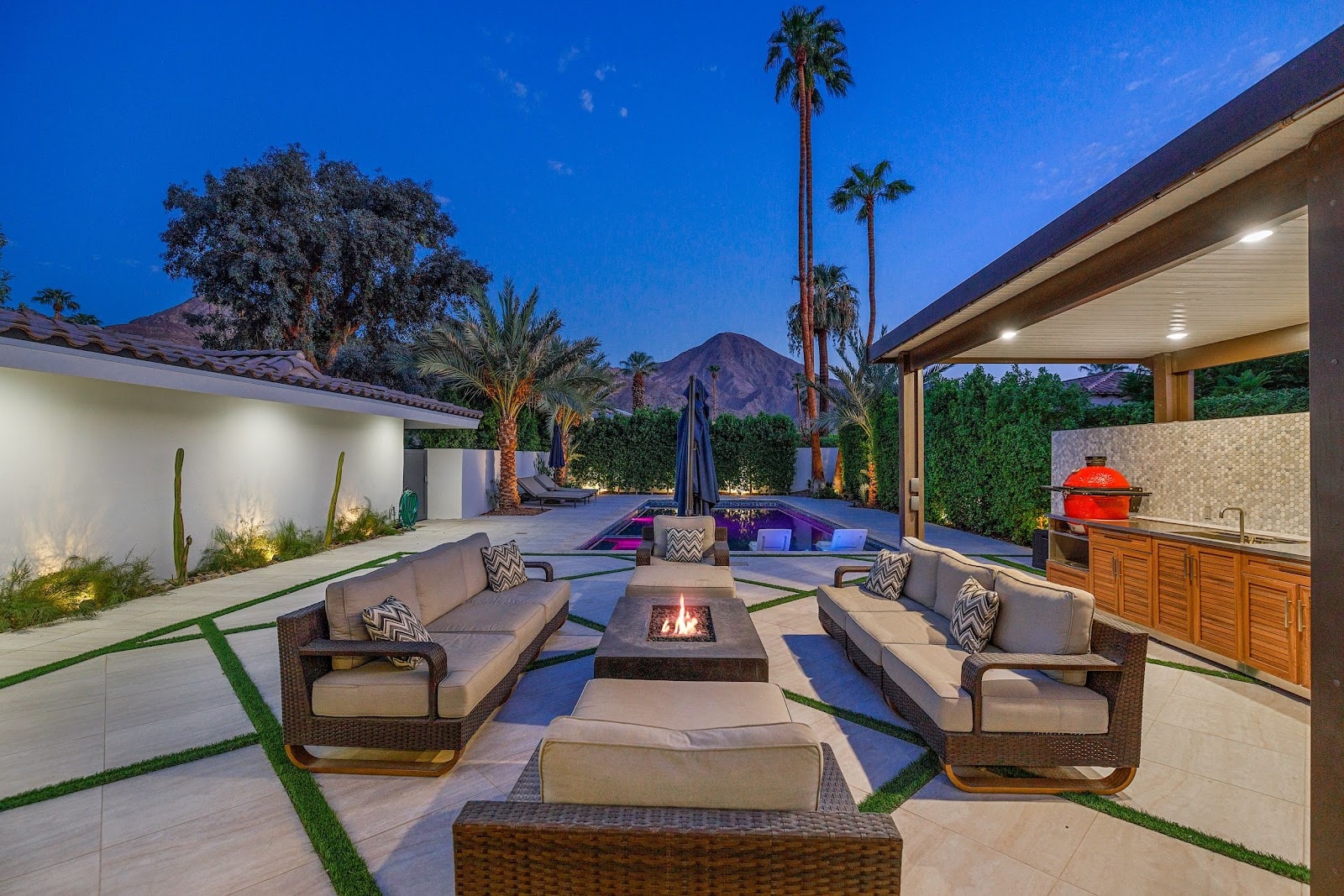 Indian Wells, Californie, États-Unis — Maison avec 4 chambres et piscine — photo 3