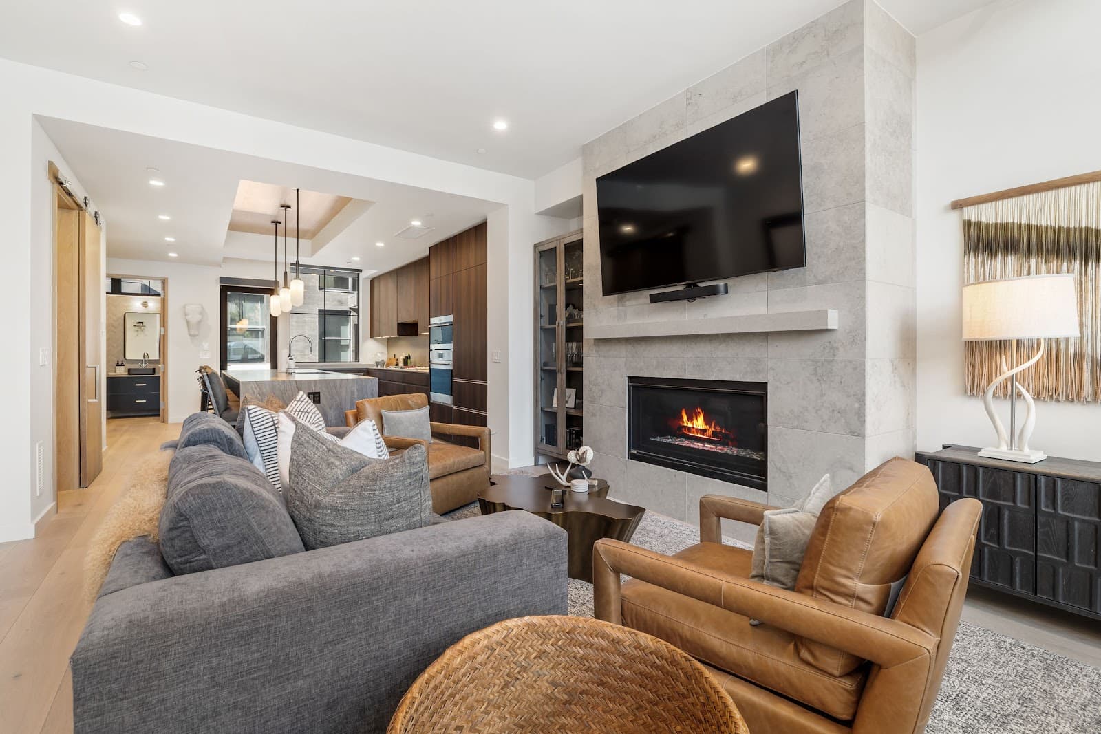 Jackson, Wyoming, USA — 3-Bed House With Hot Tub 3