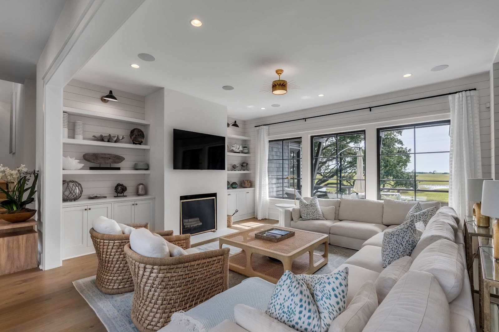 Johns Island, South Carolina, USA — 5-Bed Cottage With Beach Access 2