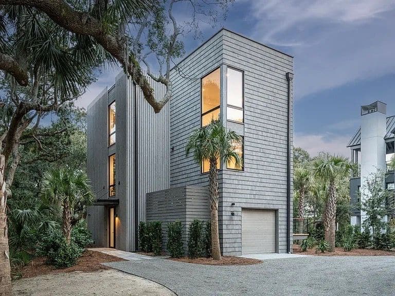 Johns Island, South Carolina, USA — 4-Bed House With Ocean Park & Marsh Views
