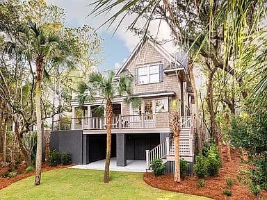 Kiawah Island, Caroline du Sud, États-Unis — Maison Lowcountry de 4 chambres avec vue sur le marais et piscine de plongeon 2