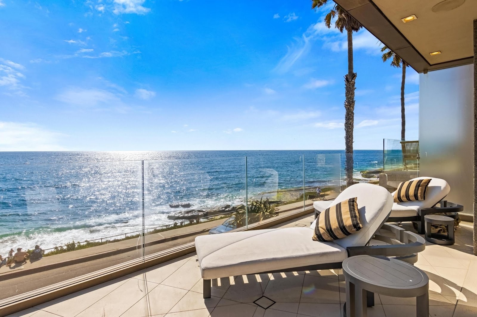 La Jolla, California, EE. UU. — Casa con 3 dormitorios y piscina infinita — photo 2