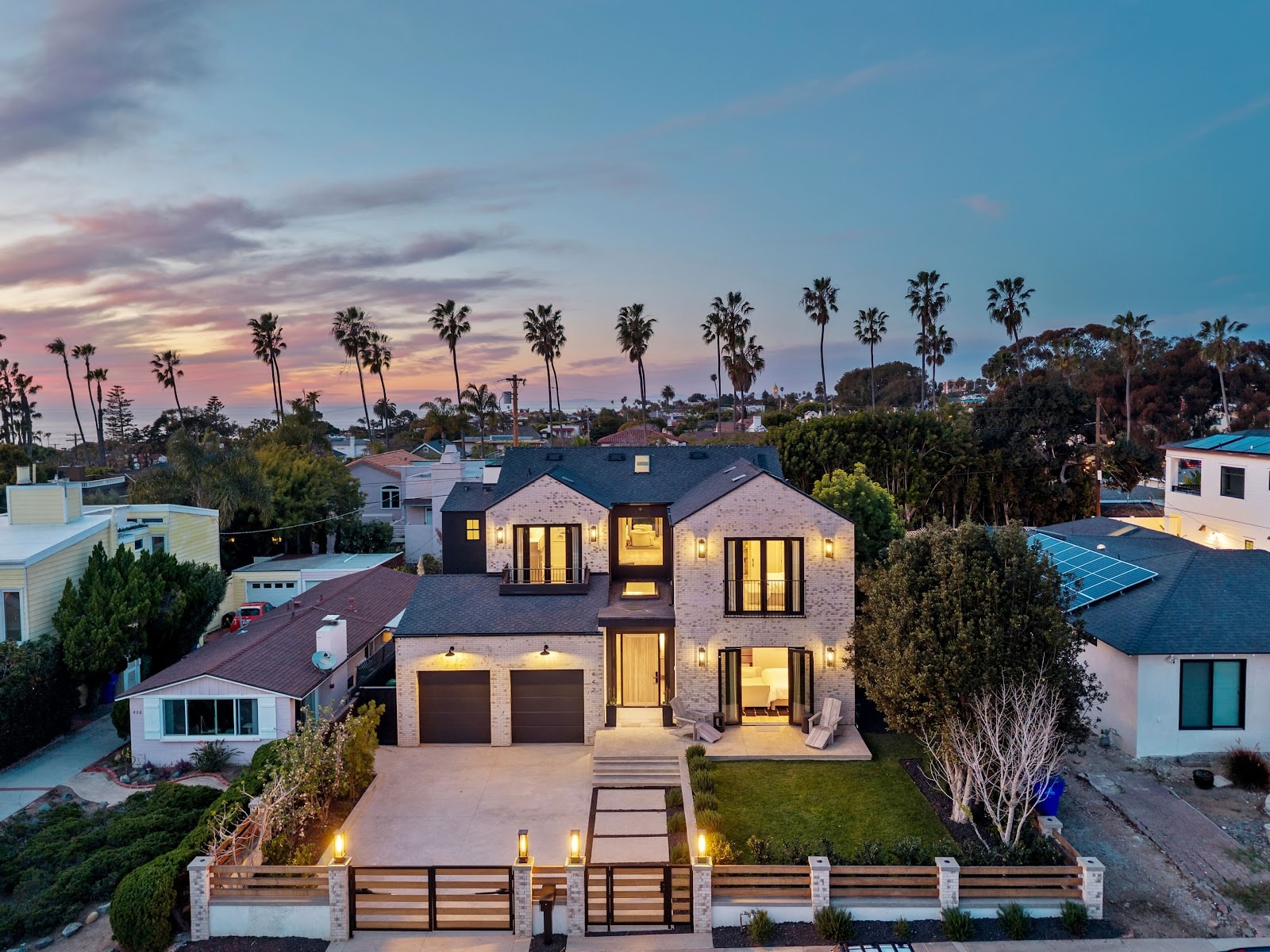 La Jolla, California, EE. UU. — Casa con 4 dormitorios y vistas al mar 3