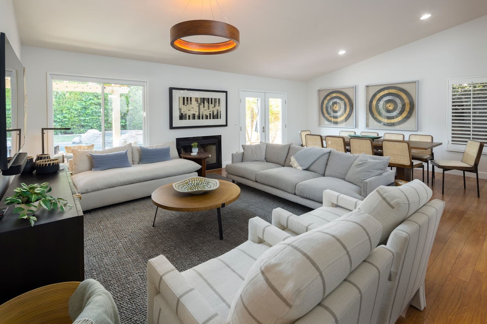 La Quinta, California, USA — 4-Bed House With Pool 2