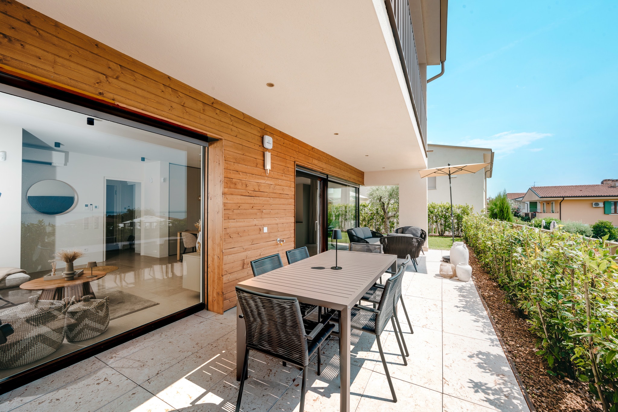 Lazise, Lake Garda, Italy — 2-Bed Garden Apartment With Private Garden & Pool 3
