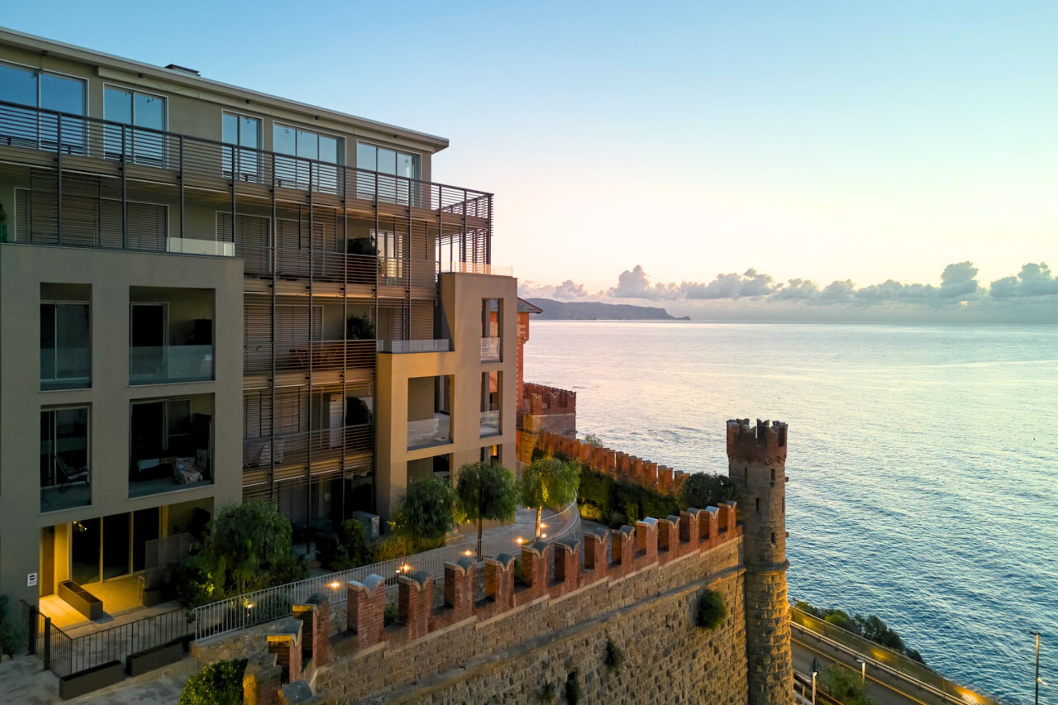 Loano, Liguria, Italy — 2-Bed Apartment With Sea Views — photo 3