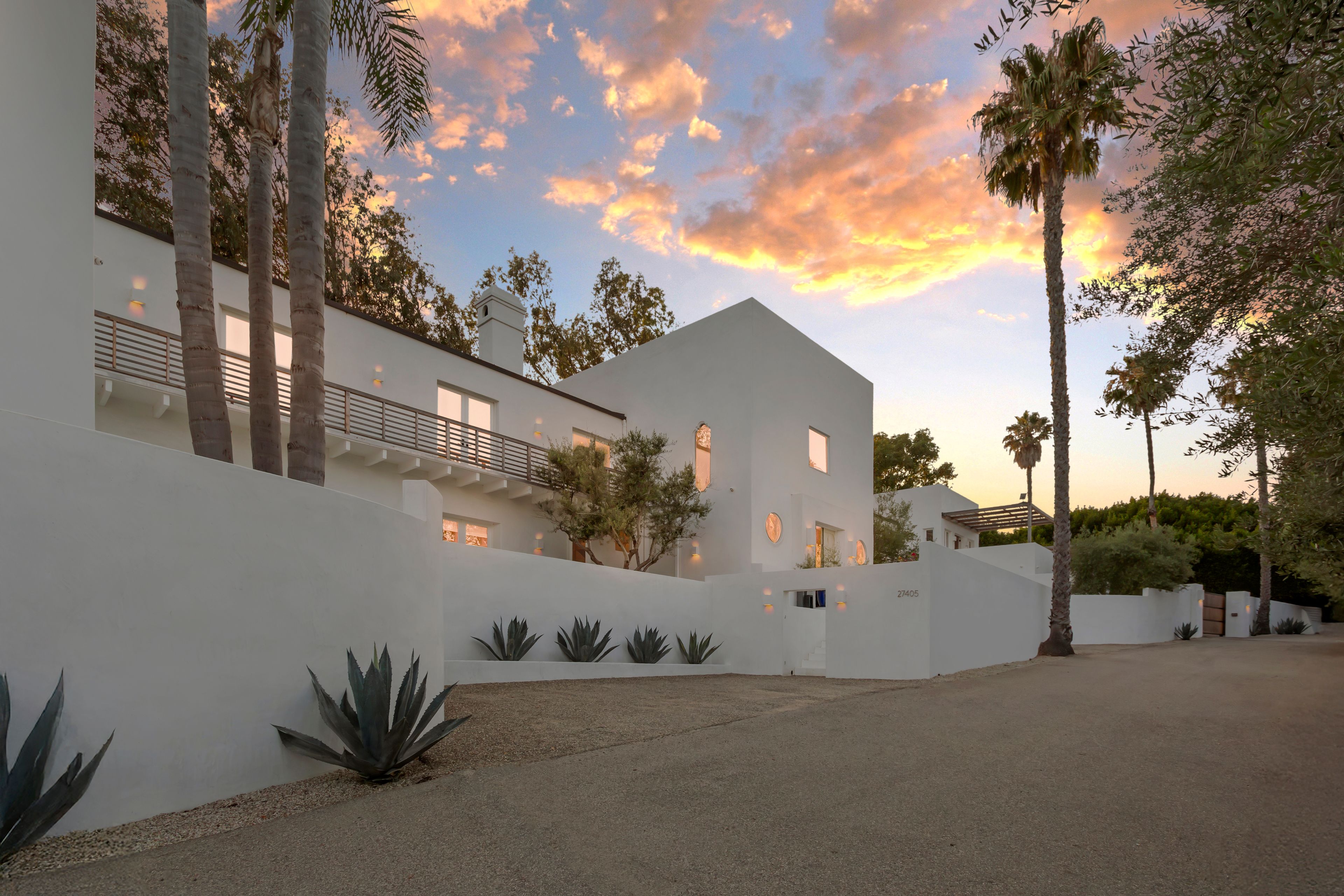 Malibu, Californie, États-Unis — Domaine avec 7 chambres, vue sur l'océan et maison d'amis — photo 2