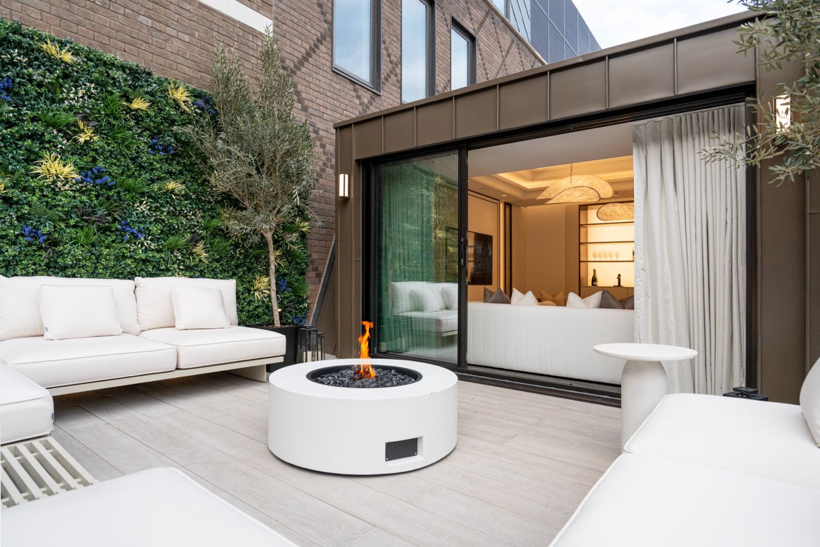 Mayfair, London, England — Penthouse mit 3 Schlafzimmern — photo 2