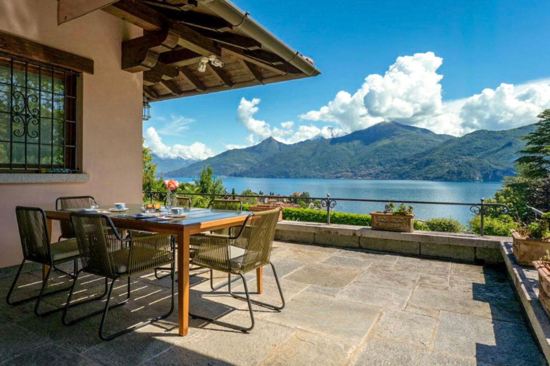 Menaggio, Comer See, Italien — Villa mit 3 Schlafzimmern, Panoramablick auf den See und beheiztem Pool 3