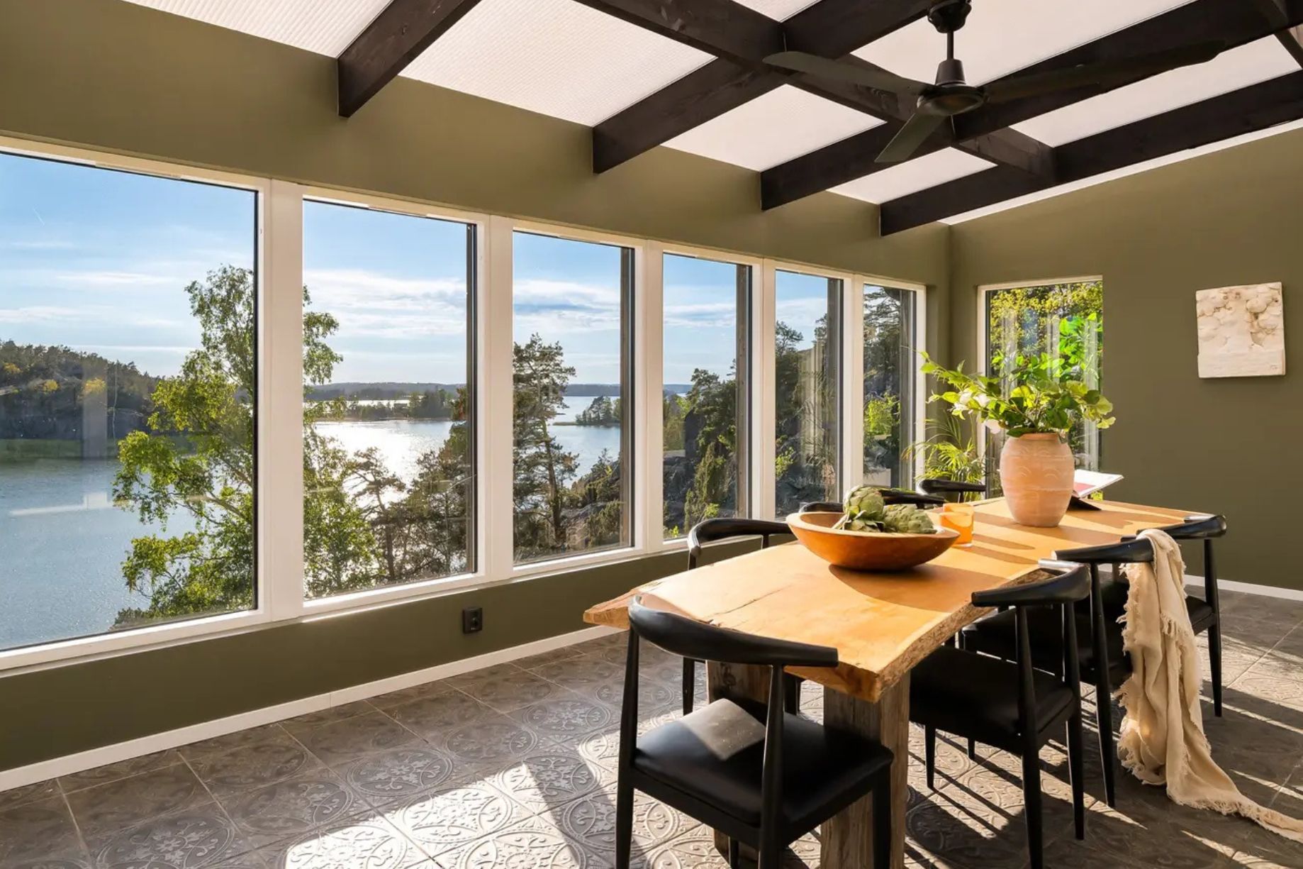 Muskö, Stockholm Archipelago, Sweden — 3-Bed House With Panoramic Water Views & Heated Pool 3