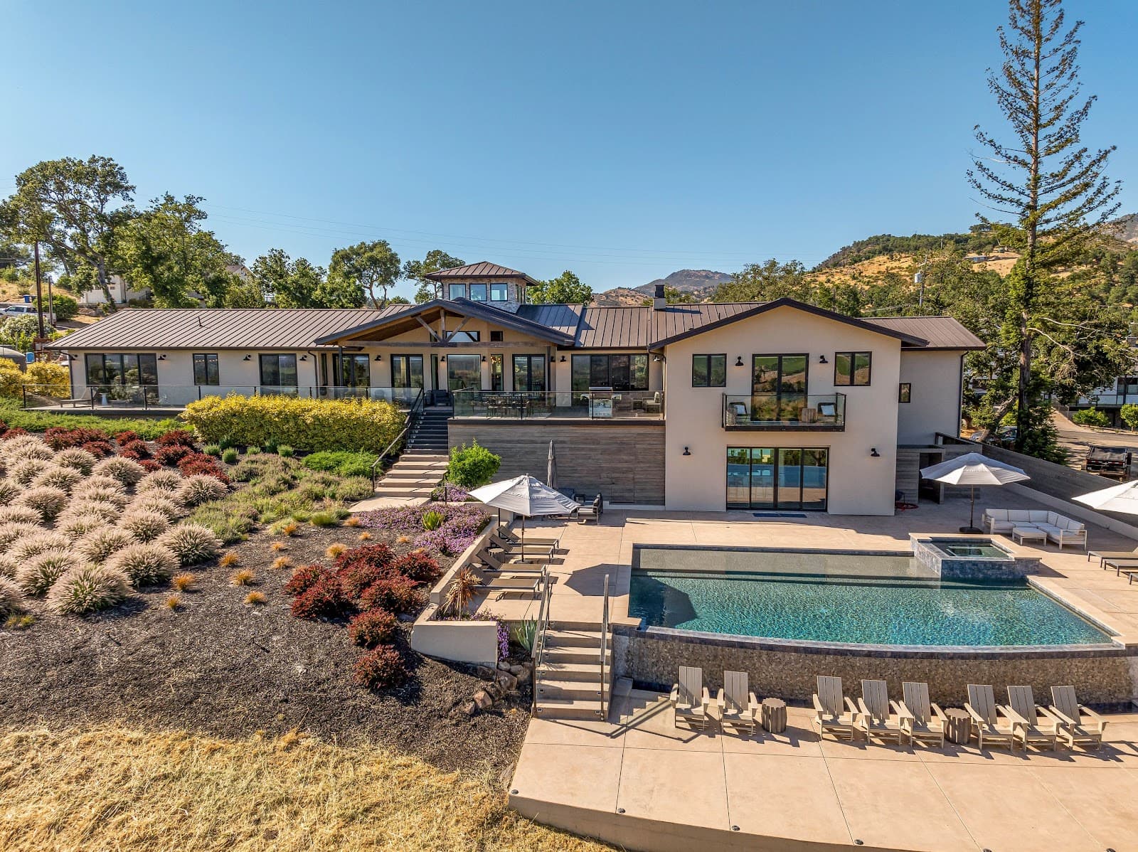 Napa, Californie, États-Unis — Farmhouse De 4 Chambres Avec Piscine