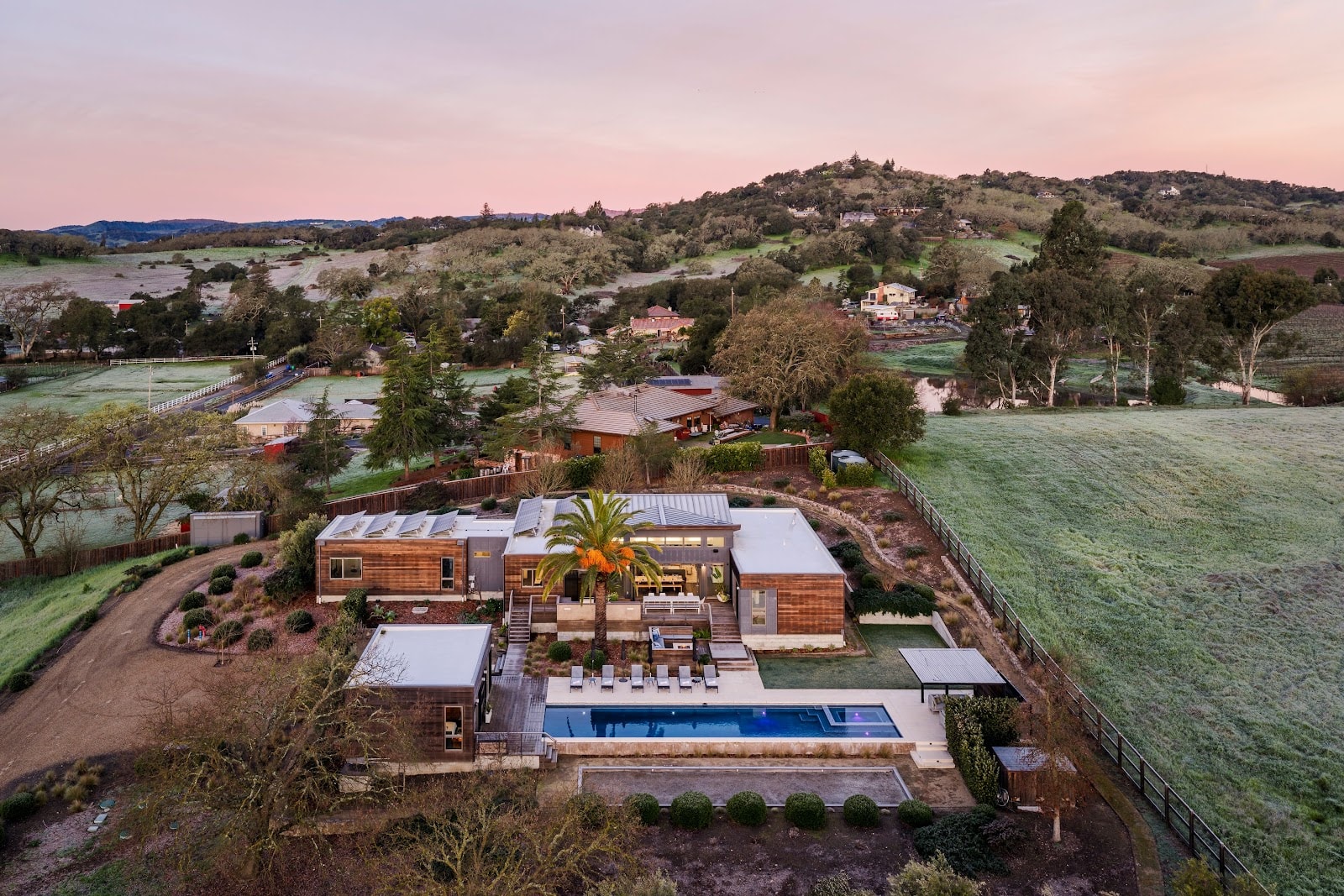 Napa, Californie, États-Unis — Maison avec 5 chambres et piscine — photo 3