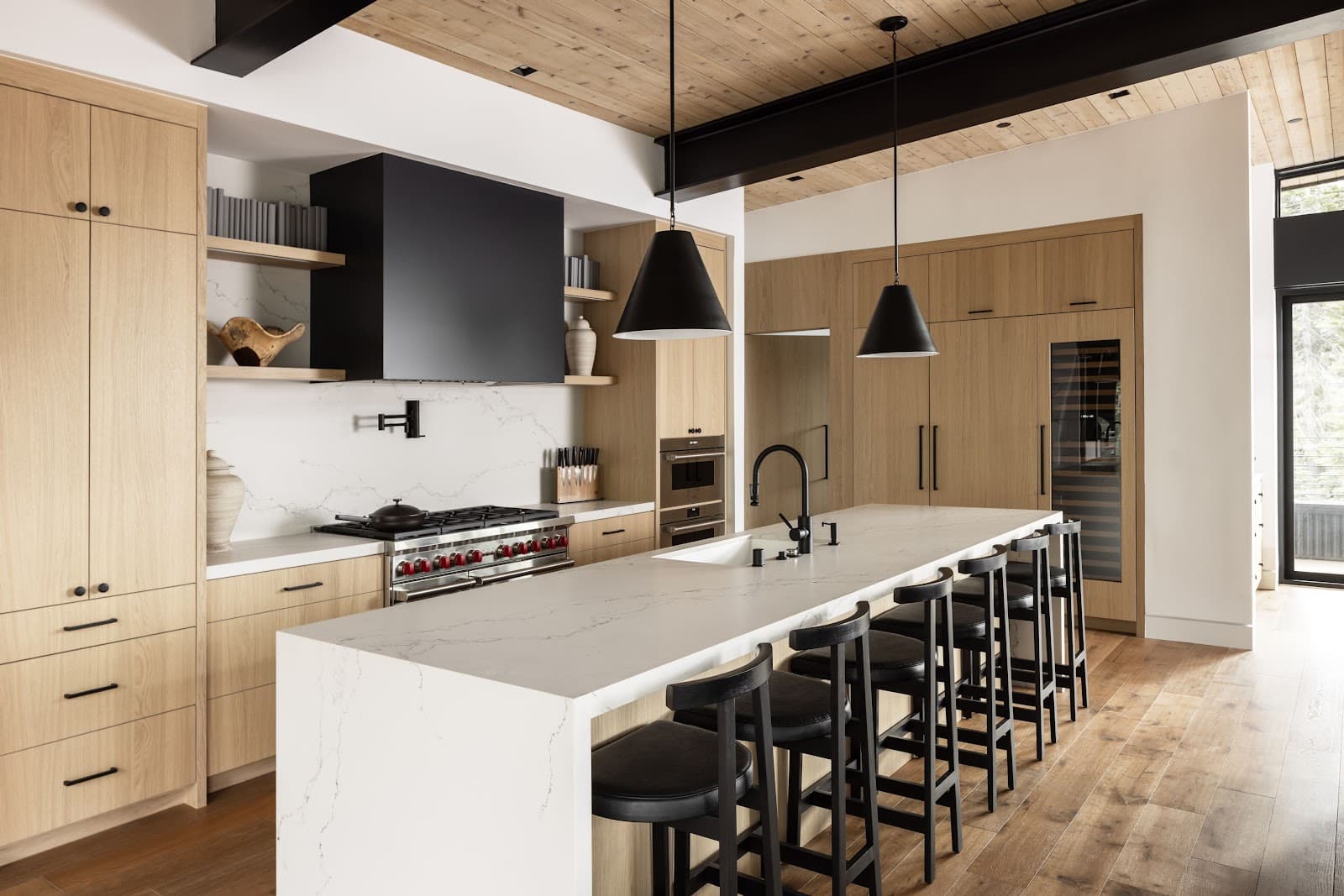 Olympic Valley, California, USA — 5-Bed House With Hot Tub 2