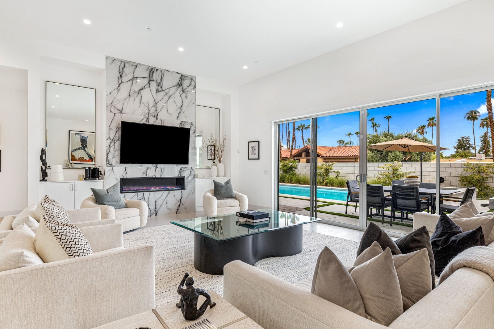 Palm Desert, Californie, États-Unis — Maison avec 4 chambres et piscine — photo 1